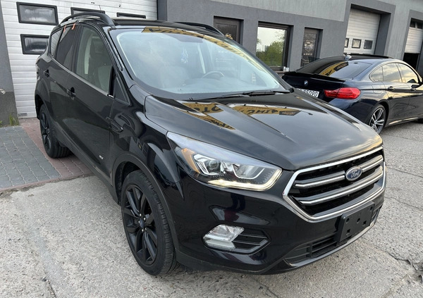 Ford Kuga cena 49500 przebieg: 206000, rok produkcji 2019 z Kargowa małe 79